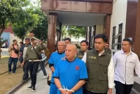 Kasus sengketa lahan Dago Elos di Cirebon kembali menarik perhatian publik dengan berita terbaru mengenai dakwaan terhadap Duo Muller, yang dituduh terlibat dalam pemalsuan surat untuk mempengaruhi keputusan sengketa tanah tersebut.