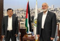 Kabar duka menyelimuti dunia internasional dengan meninggalnya Ismail Haniyeh, pemimpin Hamas yang dikenal sebagai salah satu tokoh utama dalam perjuangan Palestina.