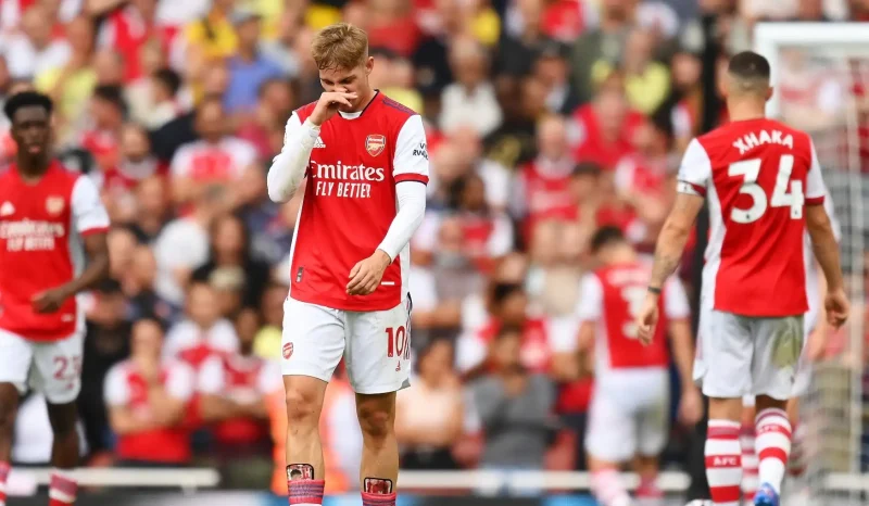 Dalam pertandingan yang sangat dinantikan di Emirates Stadium, Arsenal menghadapi Wolverhampton Wanderers (Wolves) dalam laga pekan ketiga Liga Premier Inggris.