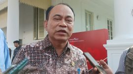 Dalam pernyataan terbaru yang disampaikan pada konferensi pers hari ini, Menteri Komunikasi dan Informatika Budi Arie mengungkapkan pesan khusus dari Presiden Joko Widodo (Jokowi) terkait upaya pemberantasan judi online di Indonesia.