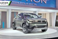 Suzuki, salah satu pemain utama dalam industri otomotif global, mengumumkan peluncuran mobil listrik pertamanya, Suzuki eVX, yang dijadwalkan akan hadir pada Januari 2025.