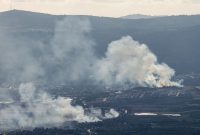 Hizbullah melancarkan serangan roket ke wilayah utara Israel.