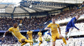 Brighton & Hove Albion meraih kemenangan dramatis dengan skor 3-2 atas Tottenham Hotspur dalam pertandingan yang digelar di Amex Stadium, Minggu (6/10).