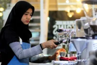 Di Banda Aceh, terdapat sebuah kafe unik yang dikelola sepenuhnya oleh perempuan