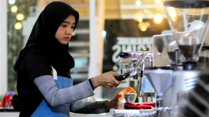 Di Banda Aceh, terdapat sebuah kafe unik yang dikelola sepenuhnya oleh perempuan