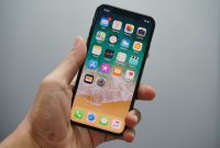 Apple selalu berkomitmen untuk memberikan pengalaman pengguna yang optimal, dan salah satu fitur yang mencolok dalam iPhone adalah True Tone.