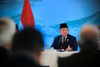 Prabowo menjelaskan bahwa meskipun pertumbuhan ekonomi dapat terlihat tinggi, hal itu tidak berarti banyak jika mayoritas rakyat