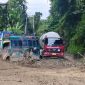 Akibat longsor ini, jalur Medan-Berastagi terpaksa diberlakukan sistem buka-tutup untuk memudahkan proses pembersihan dan penanganan