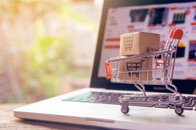 e-commerce telah menjadi salah satu saluran utama bagi bisnis untuk menjangkau pelanggan