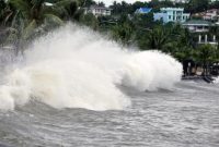 Kota Catarman di Samar Utara, Filipina, dilanda banjir besar akibat hujan deras selama sepekan, dengan curah hujan mencapai 619 mm dalam 24 jam—melebihi rata-rata bulanan.