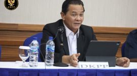 Dewan Kehormatan Penyelenggara Pemilu (DKPP) secara resmi memberhentikan Ketua Bawaslu Kabupaten Konawe, Abuldan, dan salah satu anggotanya, Restu, karena terbukti melanggar Kode Etik Penyelenggara Pemilu (KEPP).