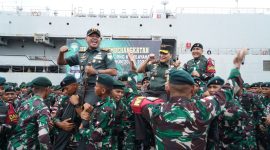 Panglima Komando Daerah Militer (Pangdam) Iskandar Muda (IM), Mayjen TNI Agus Subiyanto, hari ini secara resmi melepas 450 prajurit TNI yang tergabung dalam Satgas Pamtas RI-PNG.