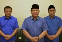 Presiden Prabowo Subianto baru-baru ini mendukung pasangan calon gubernur dan wakil gubernur Jawa Tengah, Ahmad Luthfi dan Taj Yasin, melalui sebuah video kampanye.