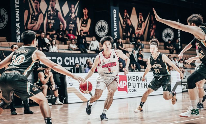 Timnas Basket Indonesia meraih kemenangan meyakinkan atas Malaysia dalam laga uji coba yang digelar sebagai persiapan menuju Kualifikasi FIBA Asia Cup 2025.