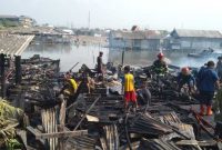 Kebakaran hebat terjadi di kawasan Bagan Belawan, Medan, pada Sabtu (8/12) pagi, yang mengakibatkan 10 rumah terbakar habis.