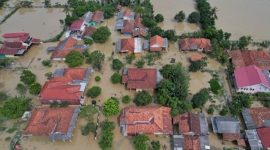 Kabupaten Sukabumi mengalami bencana banjir bandang yang disebabkan oleh meluapnya Sungai Cikaso