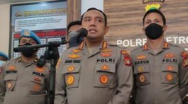 Berita mengejutkan datang dari dunia kepolisian Indonesia, di mana Budhi Herdi Susianto, mantan Kapolres Jakarta Selatan,