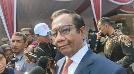 Dalam sebuah pernyataan yang menggugah perhatian publik, Mahfud MD, Menteri Koordinator Bidang Politik, Hukum, dan Keamanan,