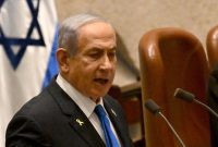 Perdana Menteri Israel, Benjamin Netanyahu, baru-baru ini mengemukakan pandangannya terkait strategi Israel dalam menghadapi kelompok Houthi di Yaman.