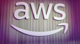 Amazon Web Services (AWS) baru-baru ini mengumumkan peluncuran chip generative AI terbarunya, Trainium3, yang dirancang untuk meningkatkan performa dan efisiensi dalam pengembangan aplikasi kecerdasan buatan.