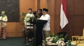 Dalam dunia politik yang sering kali dipenuhi dengan konflik dan perpecahan, sosok-sosok seperti Abdurrahman Wahid (Gus Dur) dan Muhaimin Iskandar hadir sebagai inspirasi yang mengajarkan nilai-nilai kemanusiaan dan toleransi.