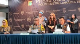 Pihak kepolisian terus menyelidiki kasus ini dan mengumpulkan bukti-bukti untuk proses hukum lebih lanjut