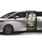 Toyota, sebagai salah satu pelopor otomotif dunia, kembali menunjukkan komitmennya terhadap inovasi dan keberlanjutan dengan meluncurkan versi Plug-in Hybrid Electric Vehicle (PHEV) dari dua model ikoniknya, Alphard dan Vellfire.