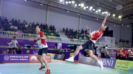 PB Djarum Kudus memastikan tempat di final Kejurnas PBSI 2024 setelah mengalahkan juara bertahan, Jaya Raya Jakarta, dalam laga sengit semifinal yang digelar di GOR Universitas Negeri Jakarta, Rawamangun.