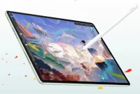 Huawei kembali menghadirkan inovasi dengan meluncurkan HUAWEI MatePad 12 X, tablet berlayar besar yang dirancang untuk produktivitas tinggi dan hiburan berkualitas.