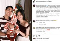 Pemain bulu tangkis Indonesia, Jonatan Christie, merayakan Natal pertama bersama buah hatinya yang baru lahir, memberikan momen spesial bagi keluarga kecilnya pada 25 Desember 2024.