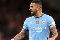 Manchester City menyatakan dukungannya yang kuat terhadap Kyle Walker setelah bek kanan mereka menjadi korban pelecehan rasial di media sosial. Insiden ini terjadi setelah Walker tampil impresif dalam kemenangan 1-0 City atas Tottenham dalam final Piala Liga.