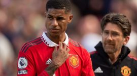 Marcus Rashford, penyerang andalan Manchester United, tengah menjadi sorotan setelah munculnya rumor bahwa dirinya akan segera meninggalkan klub pada bursa transfer mendatang.