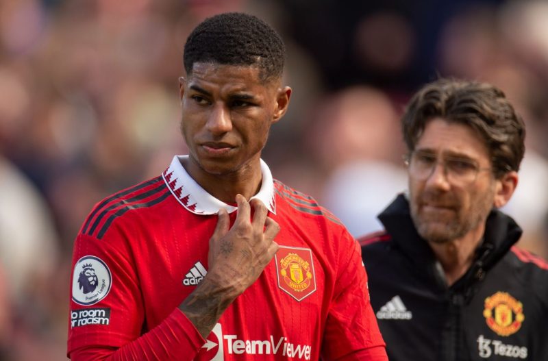 Marcus Rashford, penyerang andalan Manchester United, tengah menjadi sorotan setelah munculnya rumor bahwa dirinya akan segera meninggalkan klub pada bursa transfer mendatang.