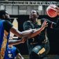 Dewa United mencuri perhatian menjelang gelaran Indonesia Basketball League (IBL) 2025 setelah berhasil mengalahkan Satria Muda Pertamina dalam laga uji coba yang digelar di Britama Arena, Jakarta, Minggu malam.