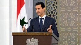 Suriah tengah menghadapi eskalasi pertempuran yang semakin intensif, dan rumor terbaru mengungkapkan bahwa Presiden Bashar al-Assad diduga telah melarikan diri ke Rusia.