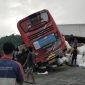 Hari ini, sebuah kecelakaan tragis terjadi di Tol Pandaan-Malang, Jawa Timur, melibatkan sebuah bus yang membawa rombongan pelajar SMP.