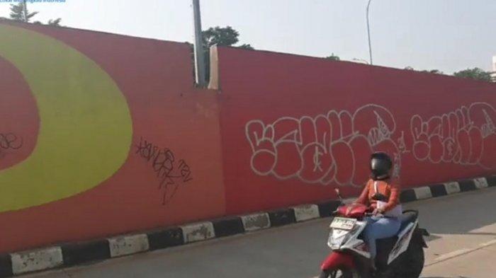 Perubahan yang terjadi pada Flyover Gaplek menunjukkan pentingnya menjaga fasilitas publik agar tetap bersih dan menarik