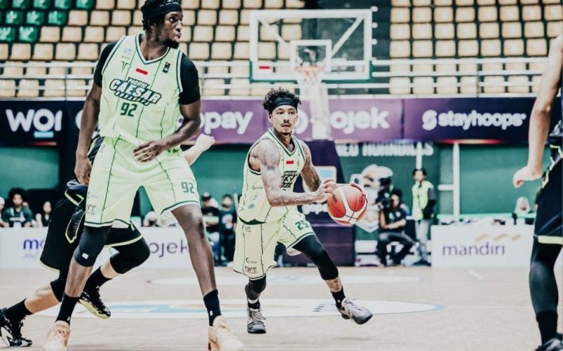 Pemain muda berbakat, Aven Pratama, mengungkapkan bahwa dirinya mendapatkan banyak pelajaran berharga selama mengikuti Training Camp (TC) Tim Nasional (Timnas) Bola Basket Indonesia.