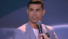 Superstar sepak bola dunia, Cristiano Ronaldo, mengungkapkan pandangannya terkait penghargaan Ballon d'Or 2024 yang diraih oleh gelandang Manchester City, Rodri Hernández.