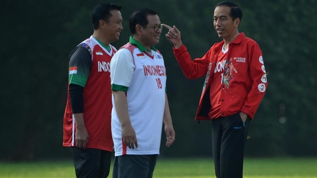 Presiden Joko Widodo (Jokowi) merespons positif rencana tim transisi Gubernur dan Wakil Gubernur DKI Jakarta terpilih, Pramono Anung dan Rano Karno, untuk meminta masukan dari para mantan gubernur Jakarta.