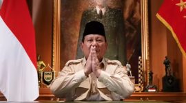 Menteri Pertahanan Republik Indonesia, Prabowo Subianto, menyampaikan ucapan selamat Tahun Baru Imlek 2025 kepada masyarakat Tionghoa di Indonesia.