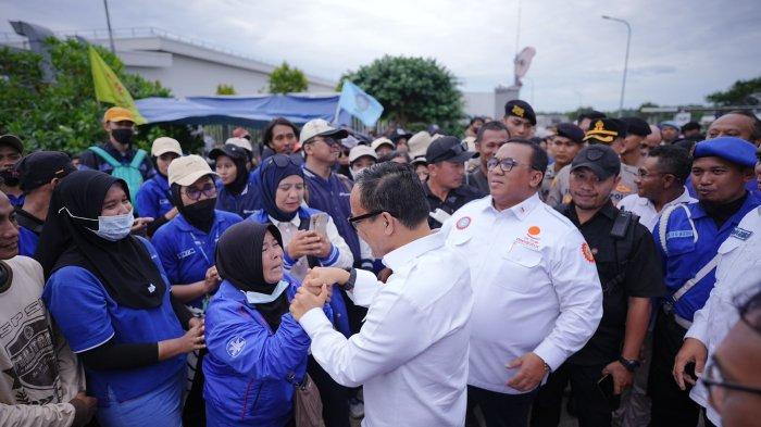 Dengan adanya mediasi yang berhasil ini, diharapkan hal serupa dapat menjadi contoh positif bagi perusahaan-perusahaan lain dalam menyelesaikan perselisihan ketenagakerjaan secara damai