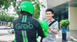 Kontroversi ini menarik perhatian banyak pihak, dan banyak yang berharap Grab dapat menemukan solusi yang memuaskan bagi semua pihak terkait