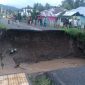 Hingga berita ini diturunkan, tim penyelamat masih berupaya menangani dampak banjir dan membuka kembali akses Jalan Trans Sulawesi