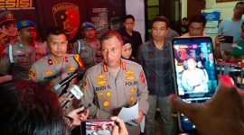 Polrestabes Bandung menghimbau kepada masyarakat untuk selalu melaporkan setiap tindakan yang mencurigakan dan berpotensi merugikan, serta mengingatkan pentingnya menjaga sikap saling menghormati antar sesama