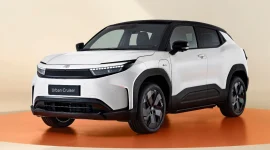 Peluncuran Toyota Urban Cruiser EV menandai langkah penting dalam strategi elektrifikasi perusahaan. Dengan spesifikasi yang menarik dan desain yang modern, Urban Cruiser EV siap untuk bersaing di pasar SUV listrik