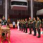 Panglima Tentara Nasional Indonesia (TNI) baru-baru ini melakukan rotasi jabatan terhadap 65 Perwira Tinggi (Pati) di ketiga matra,