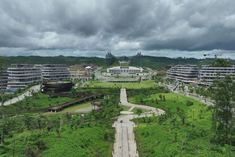 Rencana pemerintah untuk memindahkan Aparatur Sipil Negara (ASN) ke Ibu Kota Nusantara (IKN) resmi ditunda.