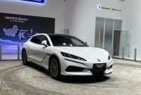 Denza Z9 GT, model terbaru yang menarik perhatian banyak penggemar otomotif, masih belum resmi dijual di pasaran.