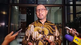 Komisi Pemberantasan Korupsi (KPK) kembali menarik perhatian publik dengan pemanggilan Hasto Kristiyanto, Sekretaris Jenderal Partai Demokrasi Indonesia Perjuangan (PDIP).